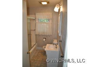 25 SANDON DRIVE - Photo 4
