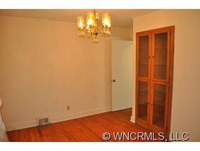 25 SANDON DRIVE - Photo 5