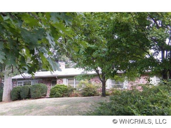 11 Beaverbrook Road
