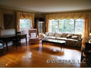 11 Beaverbrook Road - Photo 2