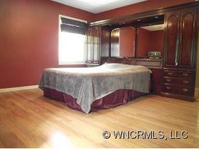 25 Woodmere Drive - Photo 6