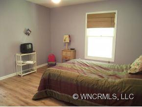 25 Woodmere Drive - Photo 8