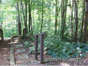 148 HAYWOOD KNOLLS DR - Photo 13