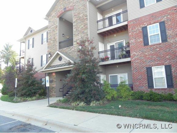 237 Appeldoorn Circle
