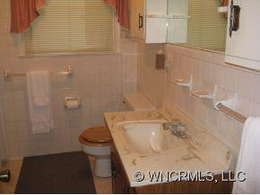 63 MEADOW STREET - Photo 8