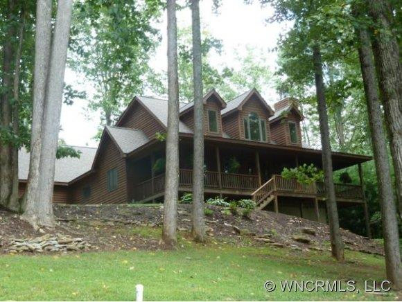 543 BEARWALLOW MOUNTAIN ROAD