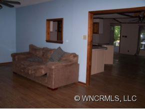 121 LOST TRAIL DRIVE - Photo 2