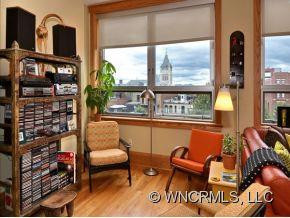 12 SOUTH LEXINGTON AVENUE #410 - Photo 2
