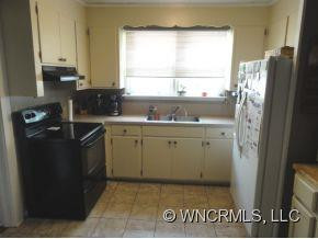 168 GEORGIA AVENUE - Photo 9