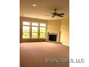 19 Gemini Heights - Photo 2