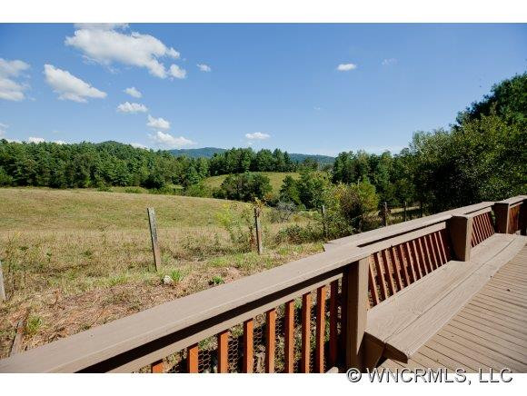 45 Anna Glenn Ln