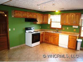 45 Anna Glenn Ln - Photo 3