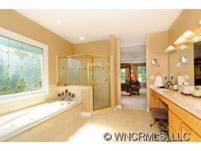 14 Chartwell Lane - Photo 8