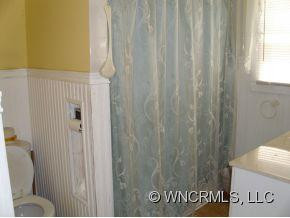 149 DELTA STREET - Photo 10
