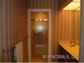 148 Racquet Club Villas Drive - Photo 8