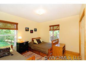 8 Darlow Road - Photo 7
