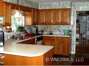 28 Beaverbrook Road - Photo 5