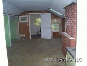 1621 Kanuga Road - Photo 4