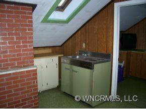 1621 Kanuga Road - Photo 6