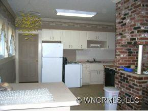 1621 Kanuga Road - Photo 7