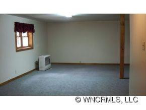 - Photo 12
