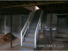  - Photo 11