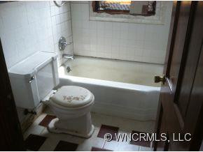  - Photo 9