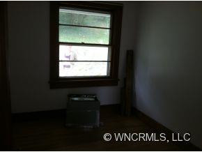  - Photo 10