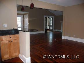 71 Galax - Photo 11