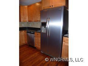 71 Galax - Photo 10
