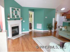  - Photo 15