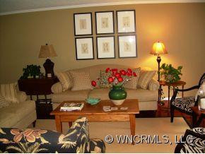 223 Raintree Dr. - Photo 2