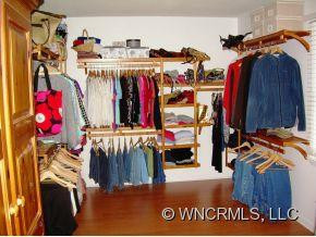 223 Raintree Dr. - Photo 8