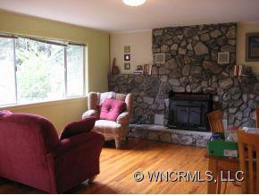 5 Holcombe Drive - Photo 4