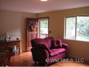 5 Holcombe Drive - Photo 5