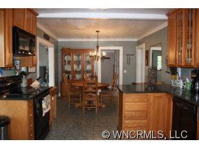 1390 Airport Road - Photo 4