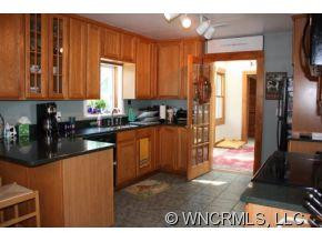 1390 Airport Road - Photo 5