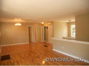 102 BURTON STREET - Photo 4