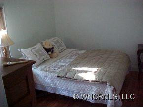 30 Winston Avenue - Photo 6