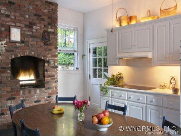 55 SUNSET PARKWAY - Photo 6