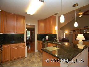 141 OAK APPLE LANE - Photo 4