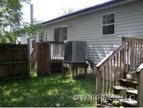 6 THOMPSON STREET - Photo 3