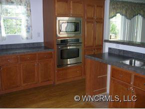 6 THOMPSON STREET - Photo 6