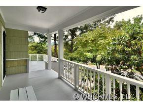 14 Canterbury Road - Photo 2