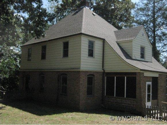 59 Evergreen Avenue