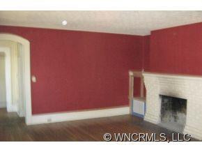 59 Evergreen Avenue - Photo 2