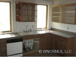 59 Evergreen Avenue - Photo 4