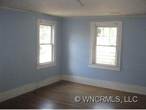59 Evergreen Avenue - Photo 7