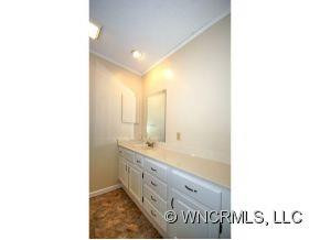 11 RIDGEFIELD PLACE - Photo 11