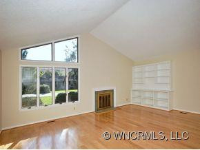 11 RIDGEFIELD PLACE - Photo 3